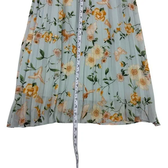 Floral Pleated Maxi Dress By The River Women’s L Sage Green Spaghetti Strap Boho - Picture 8 of 8